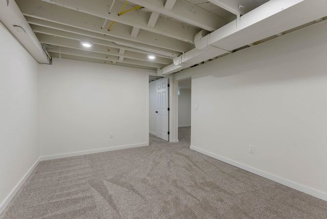 5222 N N Howard St, Spokane, WA 99205