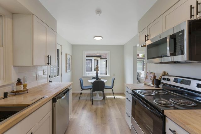 5222 N N Howard St, Spokane, WA 99205