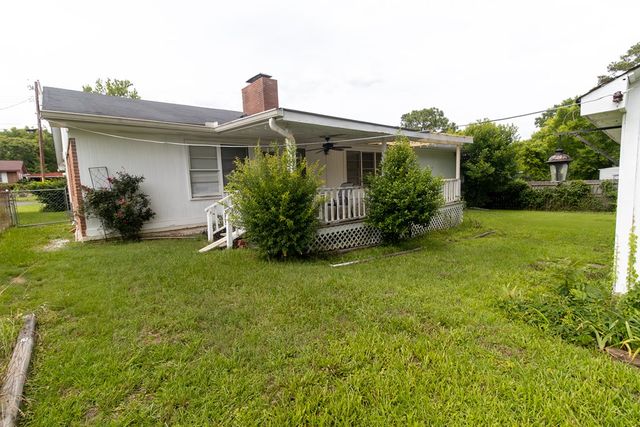 2411 13th Place, Phenix City, AL 36867