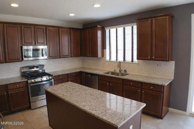 10855 Pebble Hill Drive, Reno, NV 89521