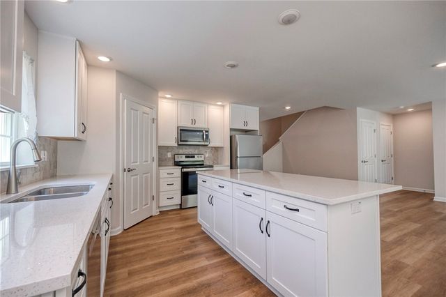 502 Blackrock Blvd, Adams Twp, PA 16046