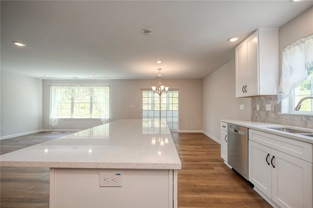 502 Blackrock Blvd, Adams Twp, PA 16046