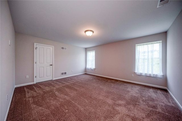 502 Blackrock Blvd, Adams Twp, PA 16046