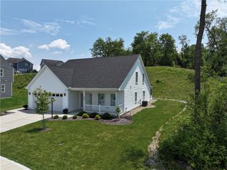 502 Blackrock Blvd, Adams Twp, PA 16046