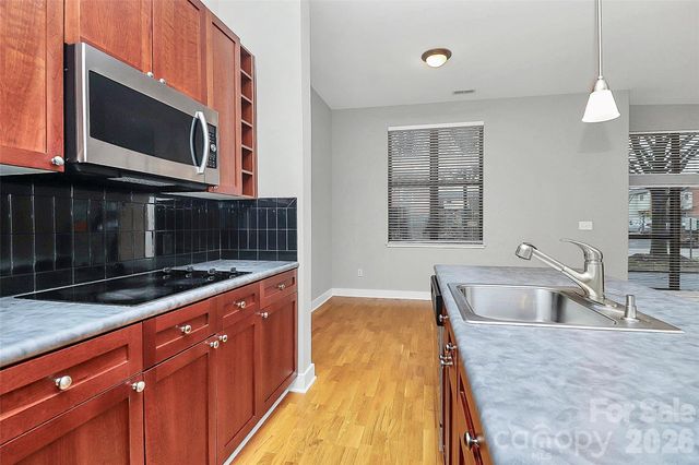 712 N Davidson Street, Charlotte, NC 28202