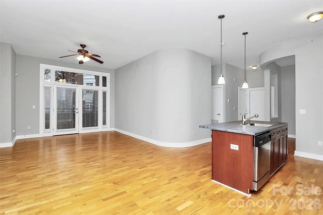 712 N Davidson Street, Charlotte, NC 28202