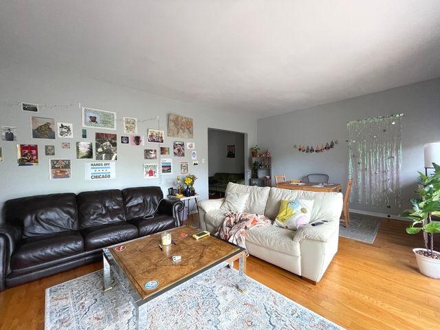 1101 W PRATT Boulevard 3E, Chicago, IL 60626