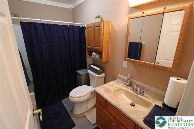 1734 Hamilton Avenue, Salisbury Twp, PA 18015