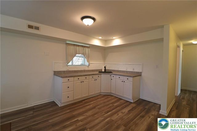 1734 Hamilton Avenue, Salisbury Twp, PA 18015
