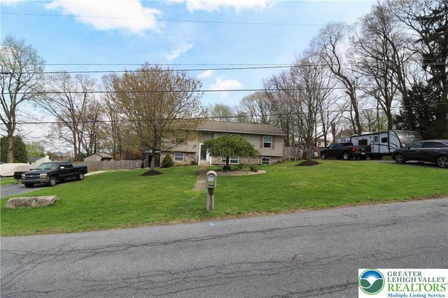 1734 Hamilton Avenue, Salisbury Twp, PA 18015