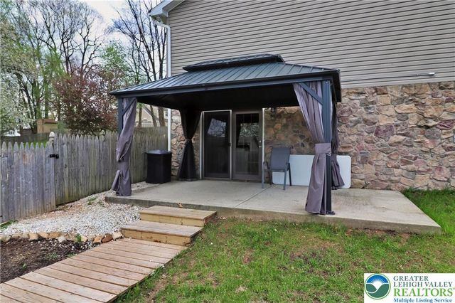 1734 Hamilton Avenue, Salisbury Twp, PA 18015