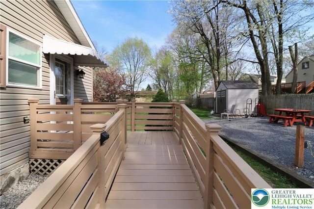 1734 Hamilton Avenue, Salisbury Twp, PA 18015