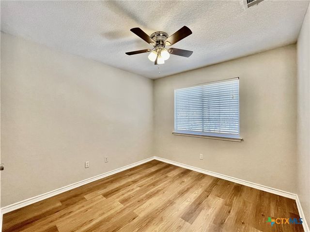 609 Chicago Street, San Marcos, TX 78666