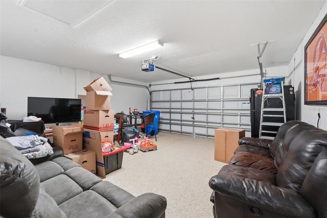 16902 PEACEFUL VALLEY DRIVE, Wimauma, FL 33598