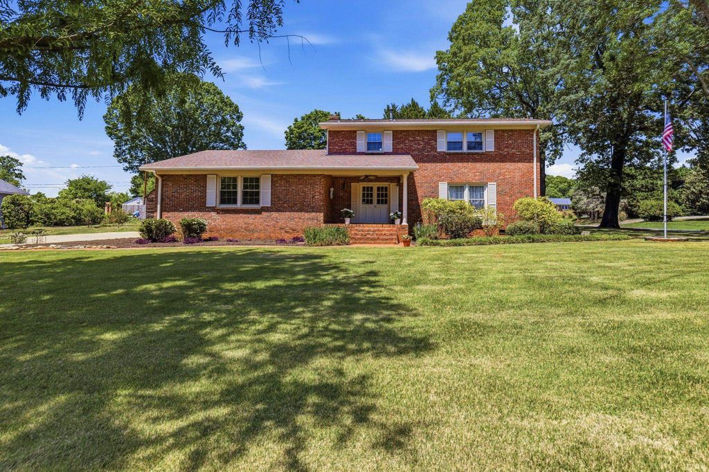 479 Ransdell Drive, Spartanburg, SC 29307