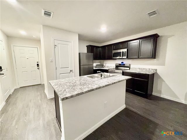 1411 N 10th Street, Killeen, TX 76541