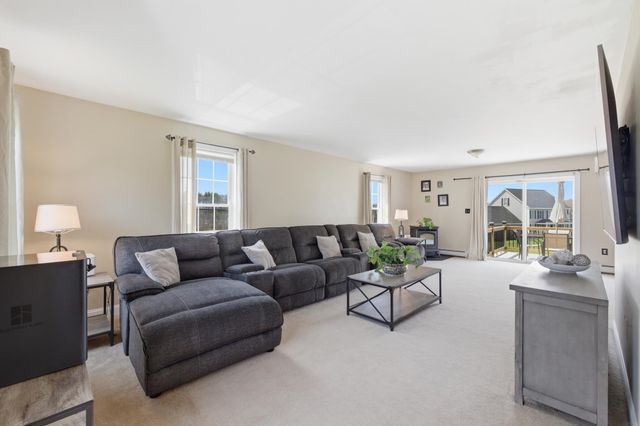 15 Baer Road, Rollinsford, NH 03869