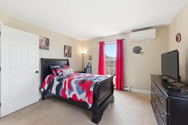 15 Baer Road, Rollinsford, NH 03869