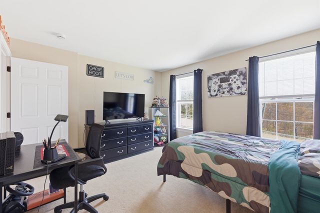 15 Baer Road, Rollinsford, NH 03869
