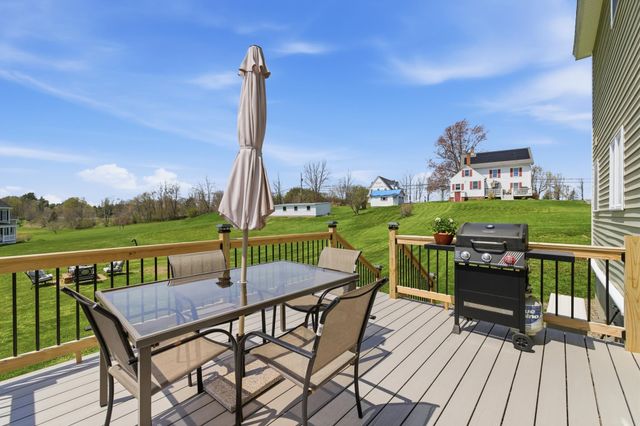 15 Baer Road, Rollinsford, NH 03869