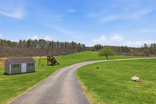 15 Baer Road, Rollinsford, NH 03869