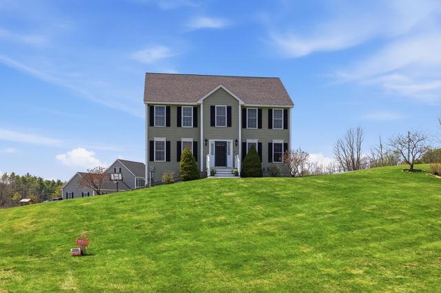 15 Baer Road, Rollinsford, NH 03869