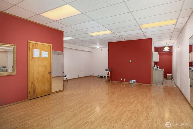 816 N 38th Street, Seattle, WA 98103