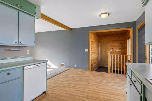 1545 Peltier Lake Drive, Hugo, MN 55038