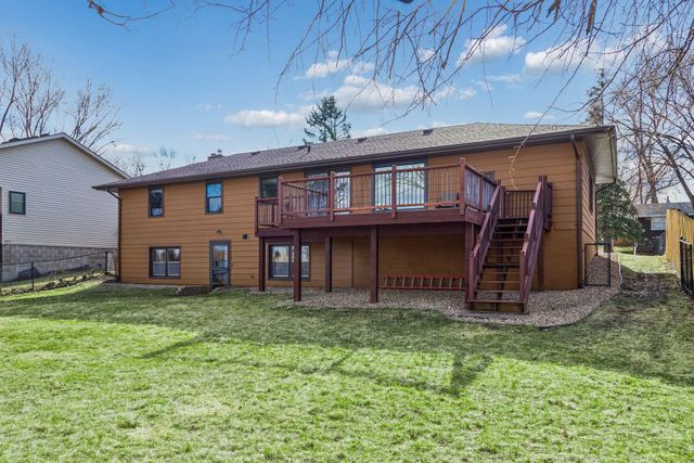 1545 Peltier Lake Drive, Hugo, MN 55038