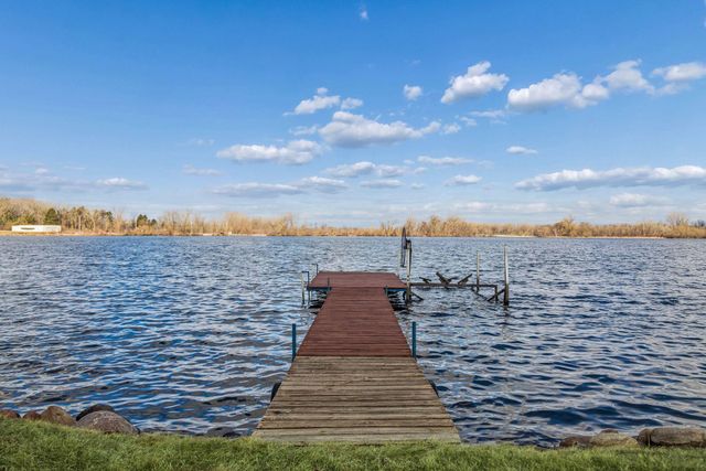 1545 Peltier Lake Drive, Hugo, MN 55038