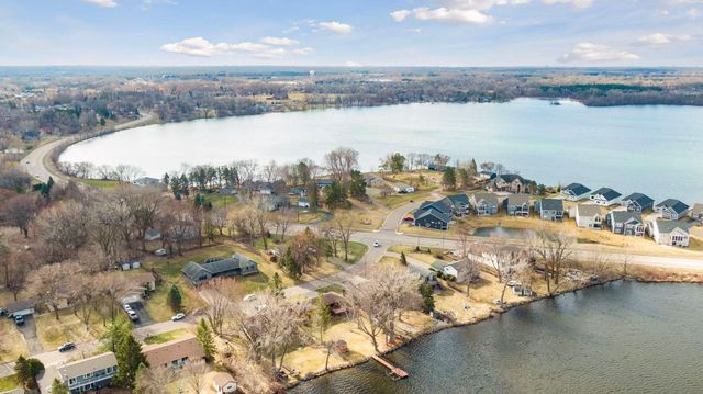 1545 Peltier Lake Drive, Hugo, MN 55038