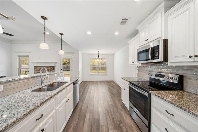 108 Watts Drive, Perry, GA 31069