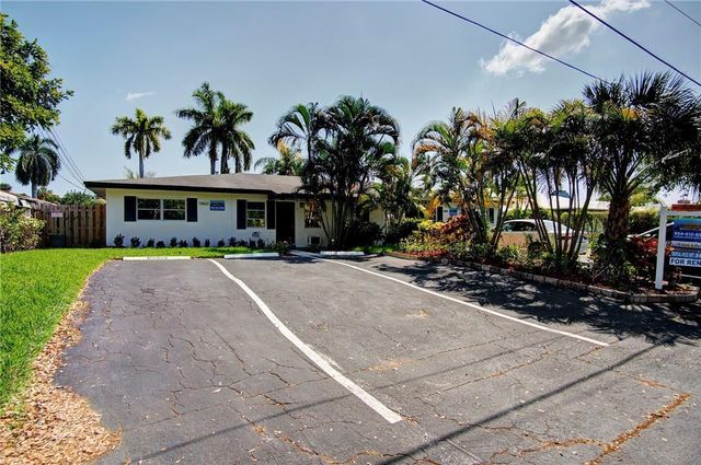 3860 NE 23rd Avenue, Lighthouse Point, FL 33064