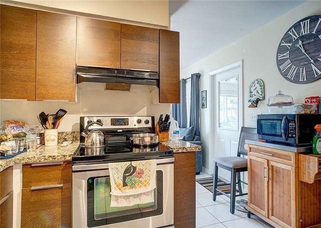 3860 NE 23rd Avenue, Lighthouse Point, FL 33064