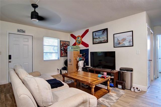 3860 NE 23rd Avenue, Lighthouse Point, FL 33064