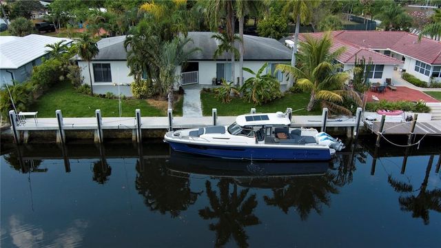 3860 NE 23rd Avenue, Lighthouse Point, FL 33064