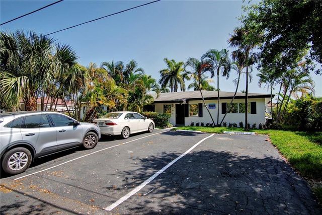 3860 NE 23rd Avenue, Lighthouse Point, FL 33064