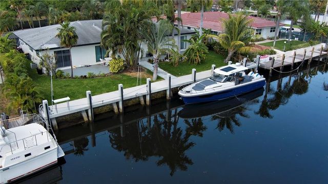 3860 NE 23rd Avenue, Lighthouse Point, FL 33064