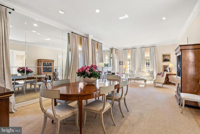 7440 OLD MAPLE SQ, Mclean, VA 22102