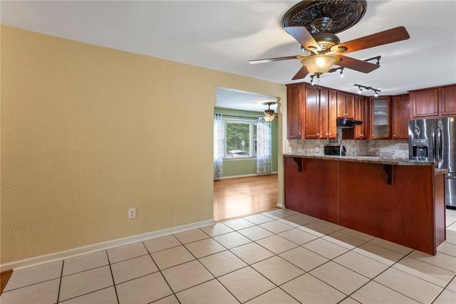 202 Keowee Trail, Seneca, SC 29672