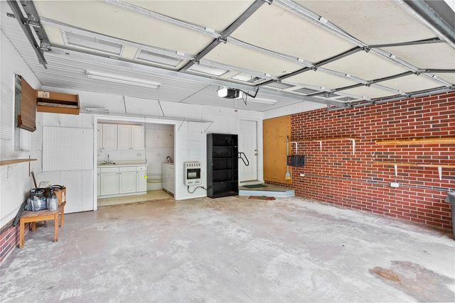 202 Keowee Trail, Seneca, SC 29672