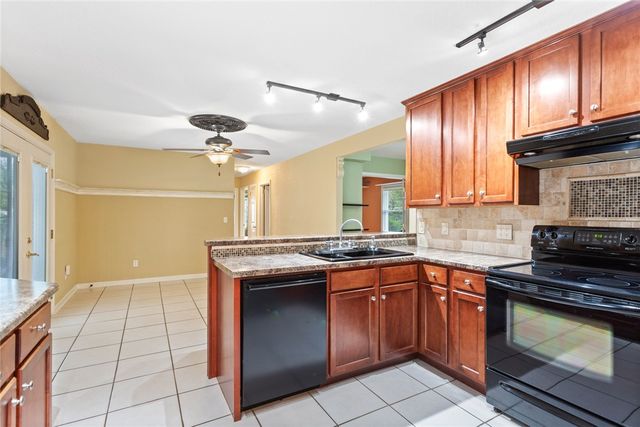 202 Keowee Trail, Seneca, SC 29672