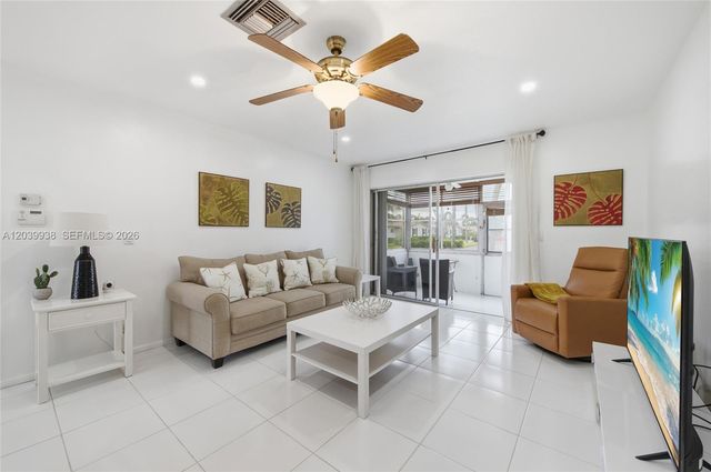 2894 E Crosley Dr E D D, West Palm Beach, FL 33415