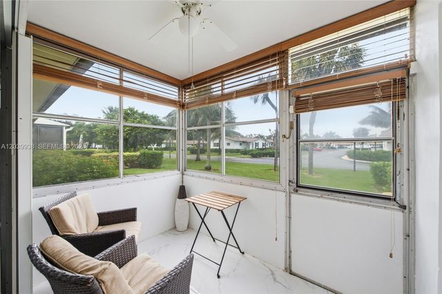 2894 E Crosley Dr E D D, West Palm Beach, FL 33415