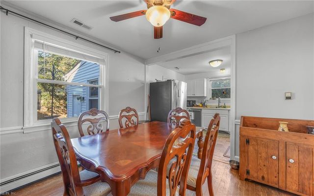 240 Sandpiper DR, Portsmouth, VA 23704