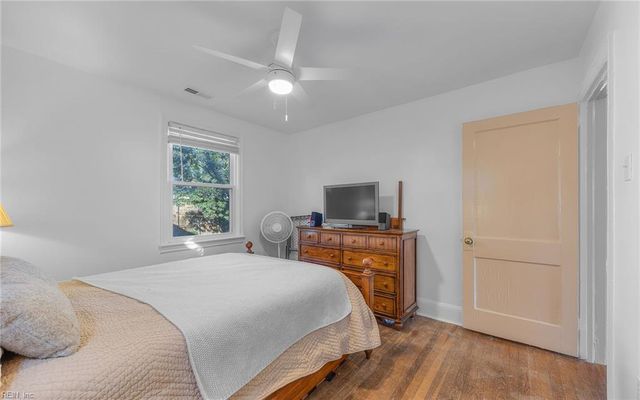 240 Sandpiper DR, Portsmouth, VA 23704