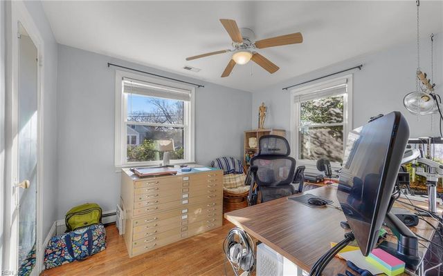 240 Sandpiper DR, Portsmouth, VA 23704