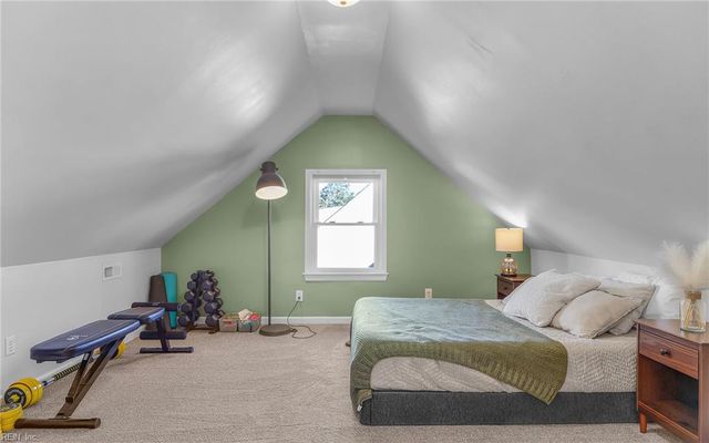 240 Sandpiper DR, Portsmouth, VA 23704