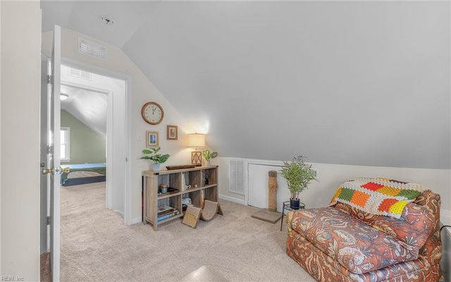 240 Sandpiper DR, Portsmouth, VA 23704