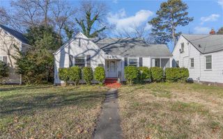 240 Sandpiper DR, Portsmouth, VA 23704